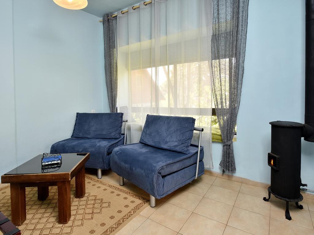 Nofesh Ne'Eman Villa Amirim Exterior photo